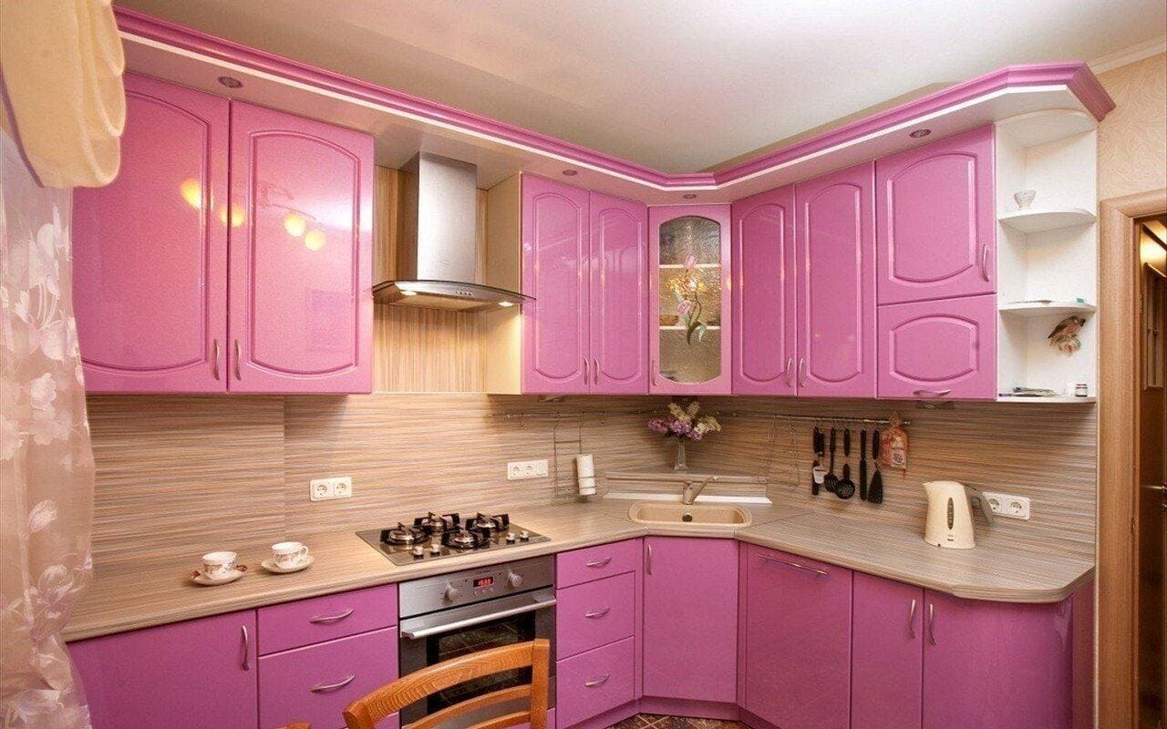 Розовый цвет в дизайне кухни